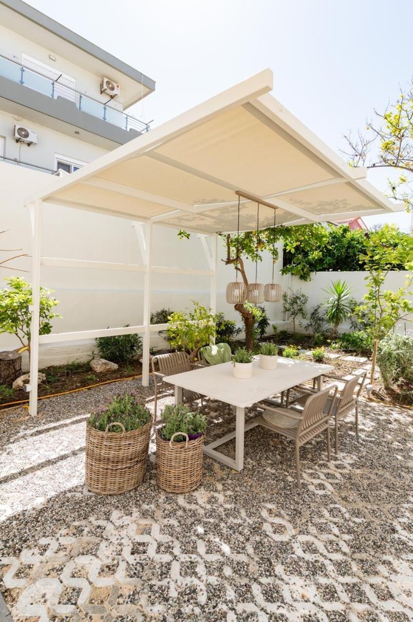 Lemontrees Residences Rhodes City Esterno foto